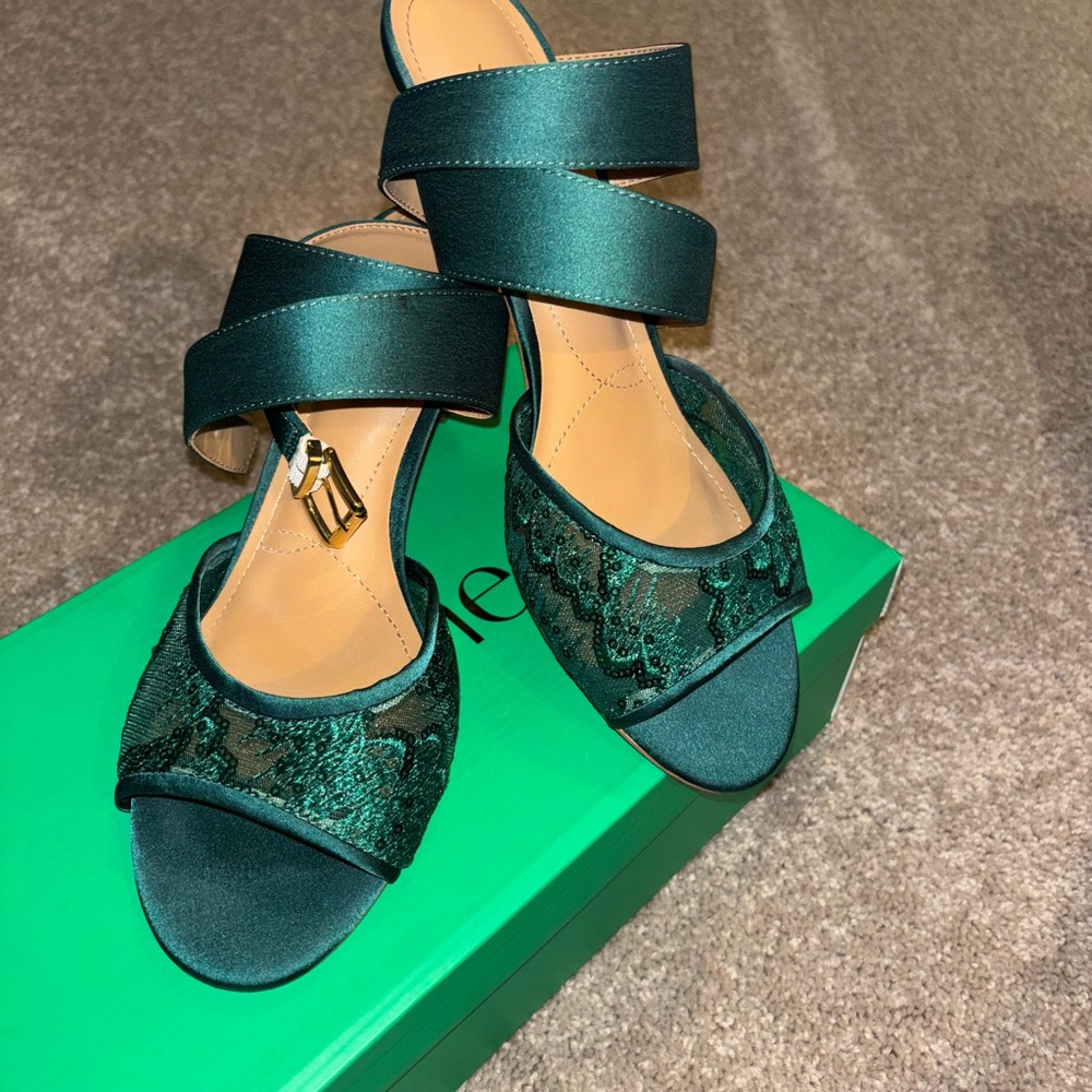 Elegant Green Women's Sandals from J Renee